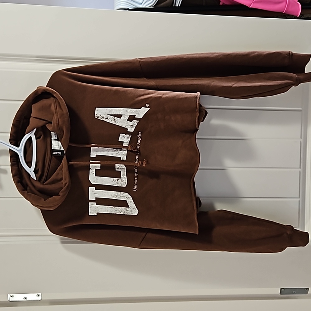 Divided UCLA Cropped Brown Hoodie Size XL